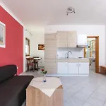 One-bedroom In Okrug Gornji Apartment
